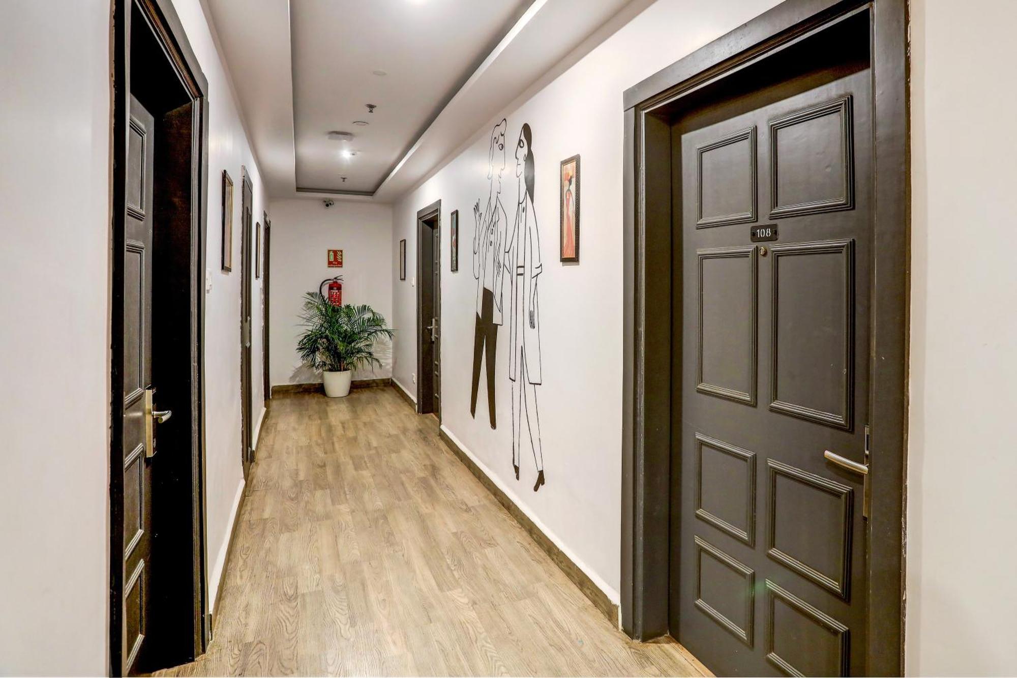 Super Townhouse Swain Heritage Бхубанешвар Екстериор снимка