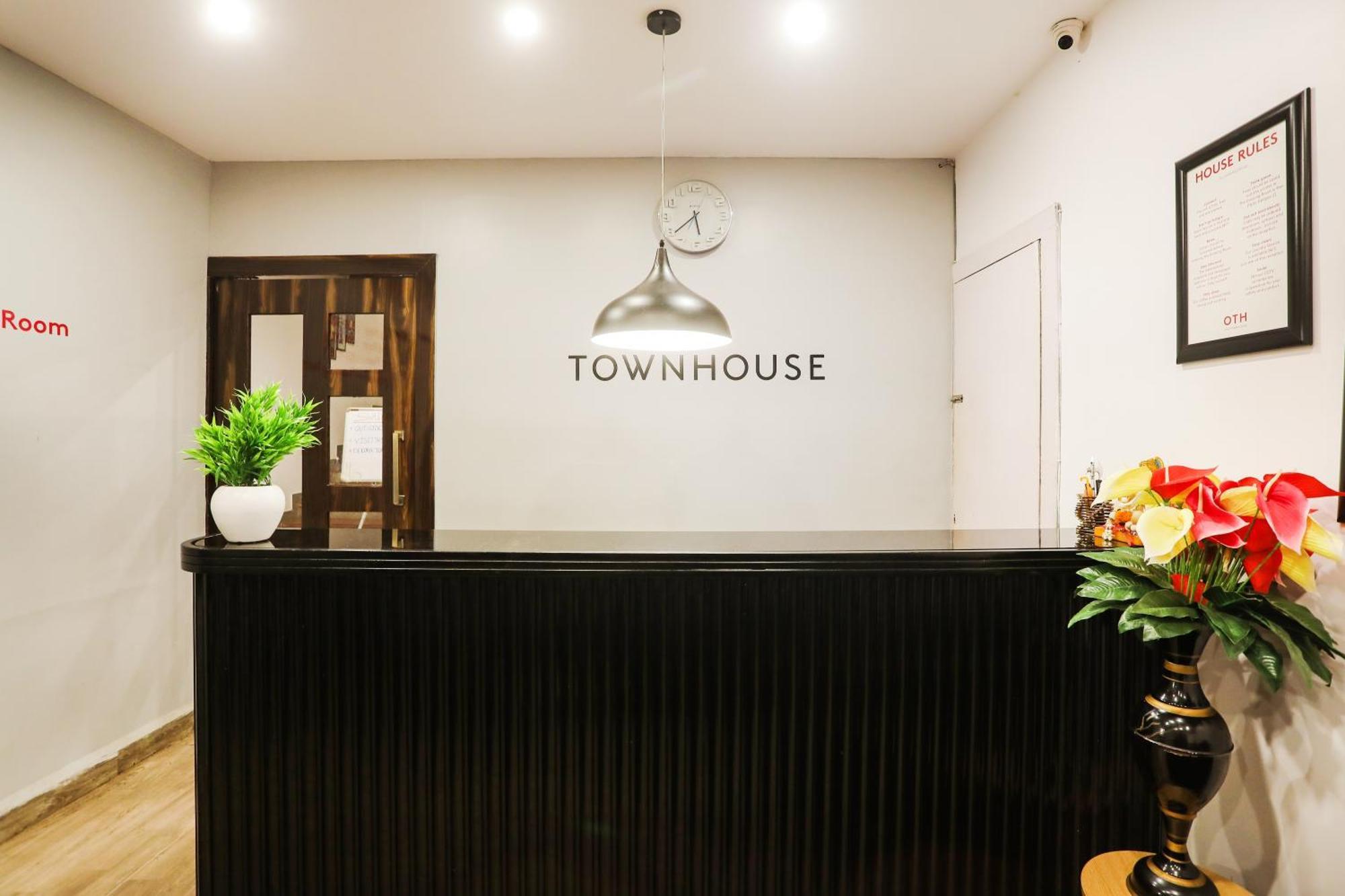 Super Townhouse Swain Heritage Бхубанешвар Екстериор снимка